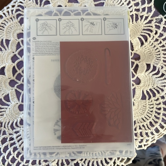 Stampin’ up Petal Parade cling stamp set - Picture 2 of 2